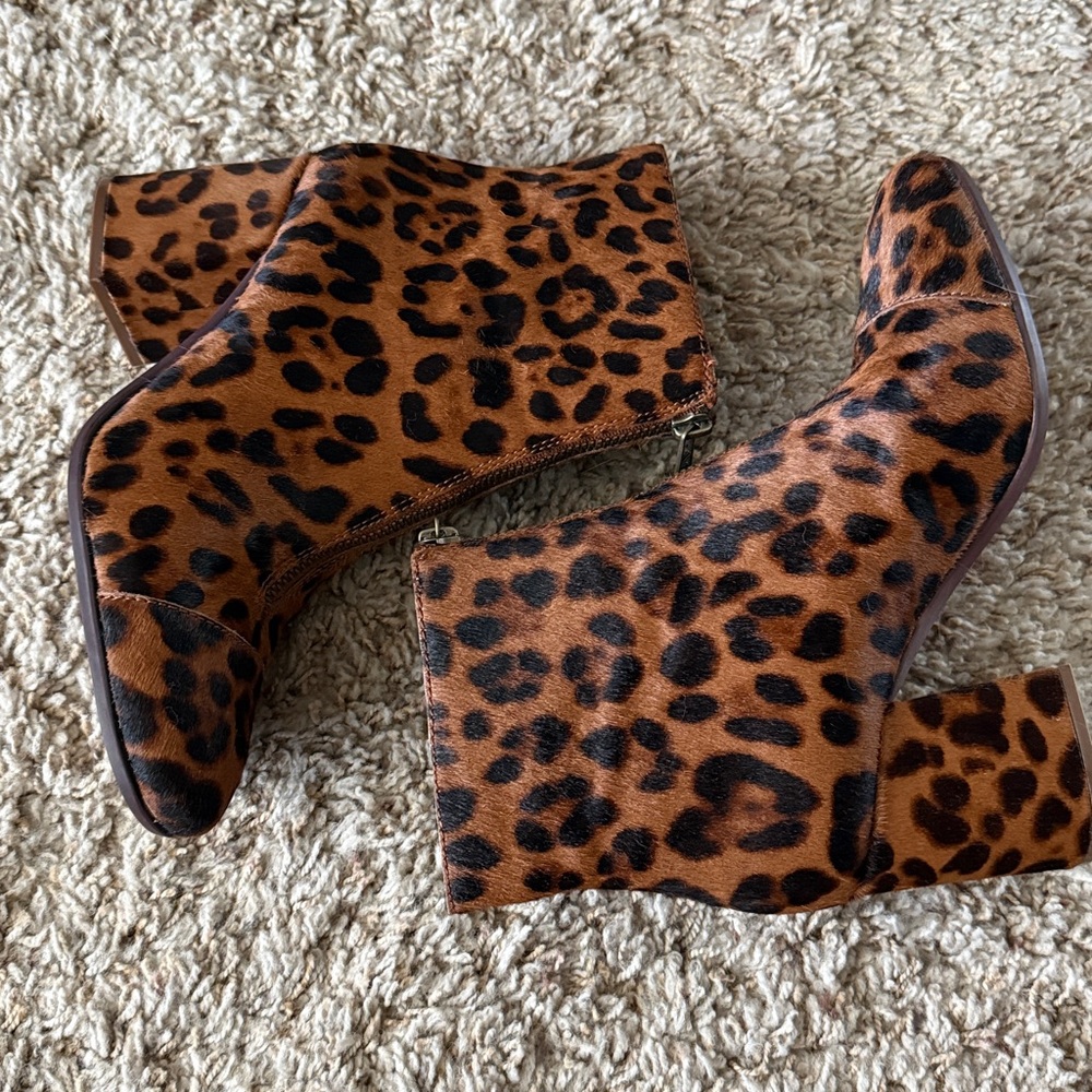Madewell The Amalia Leopard Print Ankle Booties - Picture 3 of 16